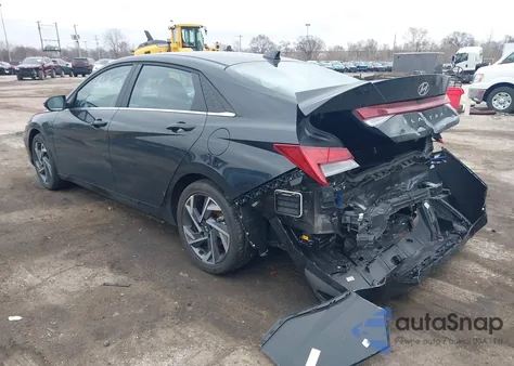 2025 Hyundai Elantra Hybrid Limited z USA, uszkodzony, nr VIN KMHLN4DJ1SU124424